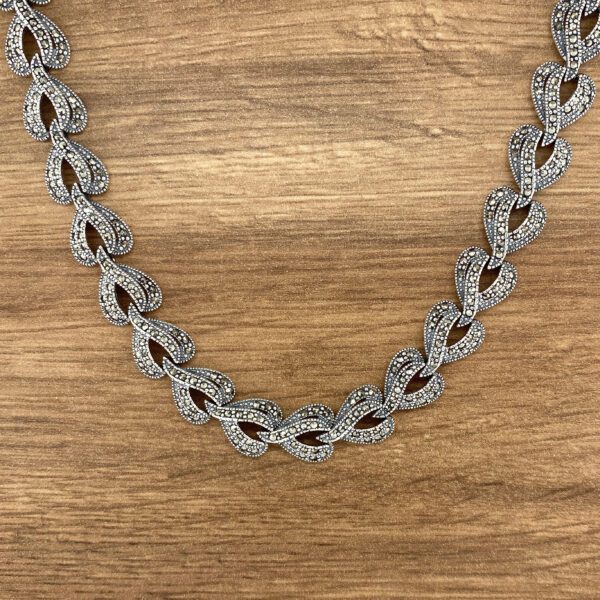 Elegant marcasite leaf necklace.