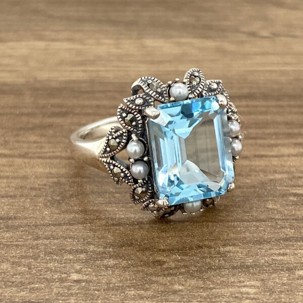 Blue topaz ring with pearls and marcasite.